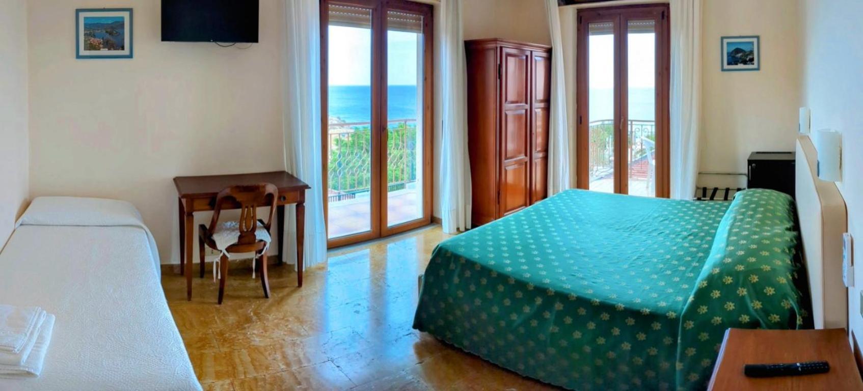 Paradiso Hotel Ristorante Riaci Capo Exteriér fotografie